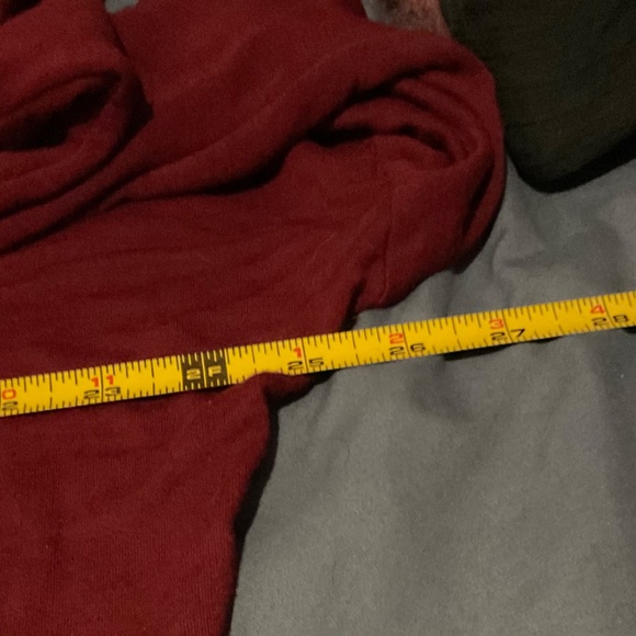 T-shirt by Fashion Nova - Picture 6 of 8